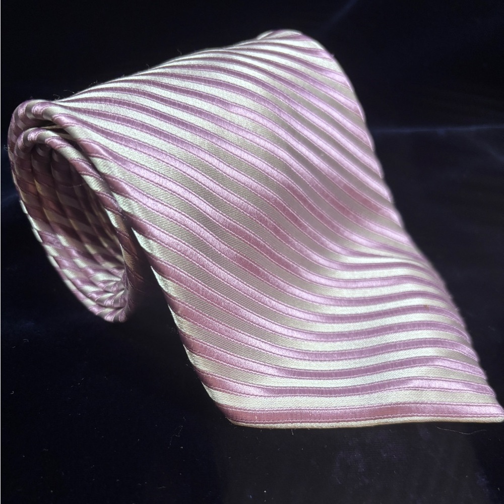D&G Pale pink and silver Striped Tie